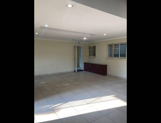 3 BEDROOM PROPERTY TO RENT IN PRIMROSE